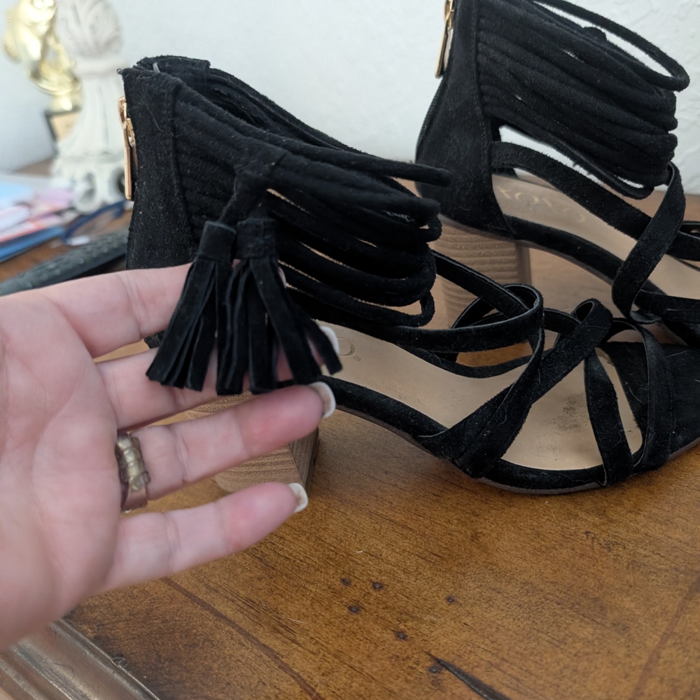 XOXO Women's Black Suede Heeled Sandals - Picture 2 of 4